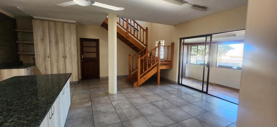 5 Bedroom Property for Sale in Dana Bay Western Cape